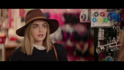 a_nice_girl_like_you_2020_1080p_web_h264-huzzah_1709.jpg