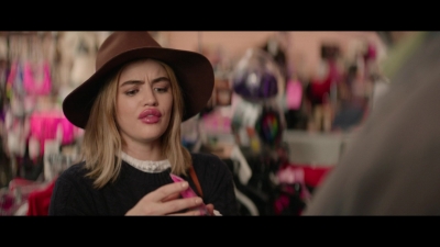 a_nice_girl_like_you_2020_1080p_web_h264-huzzah_1824.jpg