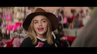 a_nice_girl_like_you_2020_1080p_web_h264-huzzah_1830.jpg