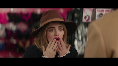 a_nice_girl_like_you_2020_1080p_web_h264-huzzah_1841.jpg