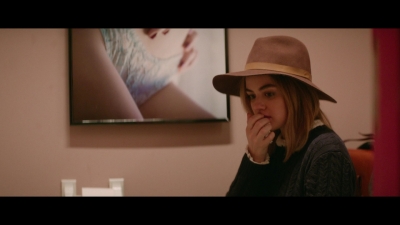 a_nice_girl_like_you_2020_1080p_web_h264-huzzah_1894.jpg