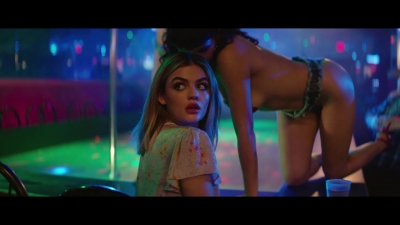 a_nice_girl_like_you_2020_1080p_web_h264-huzzah_2169.jpg