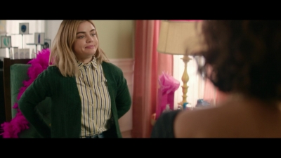 a_nice_girl_like_you_2020_1080p_web_h264-huzzah_2256.jpg