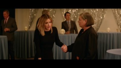 a_nice_girl_like_you_2020_1080p_web_h264-huzzah_2380.jpg