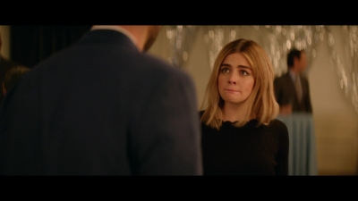 a_nice_girl_like_you_2020_1080p_web_h264-huzzah_2434.jpg