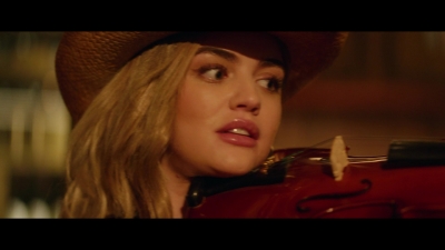 a_nice_girl_like_you_2020_1080p_web_h264-huzzah_4754.jpg