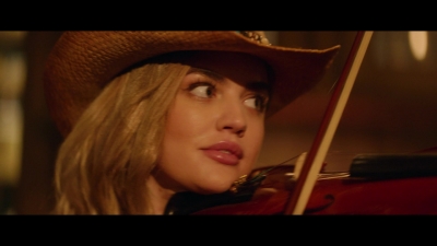 a_nice_girl_like_you_2020_1080p_web_h264-huzzah_4772.jpg