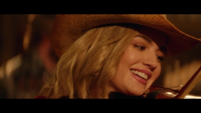 a_nice_girl_like_you_2020_1080p_web_h264-huzzah_4783.jpg