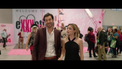 a_nice_girl_like_you_2020_1080p_web_h264-huzzah_5208.jpg