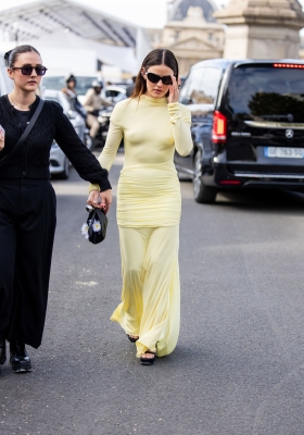 arrivinggivenchy280923-025.jpg