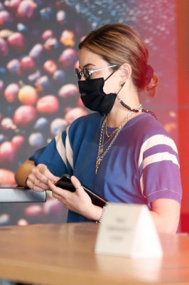 atstarbucksinstudiocity_220221-043.jpg