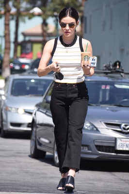 HQ

