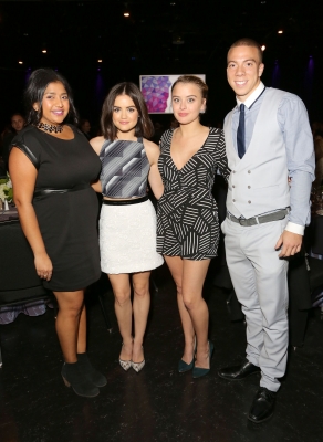 discoveryawardinner121115-011.jpg
