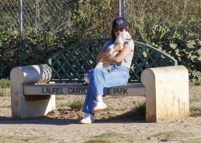 dogpark111023-016.jpg