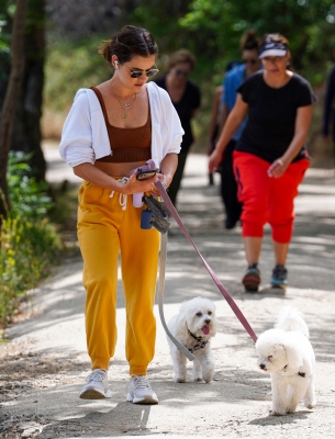 dogsla030522-040.jpg