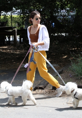 dogsla030522-105.jpg