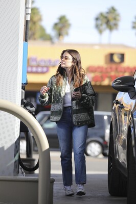 gasstation261123-010.JPG