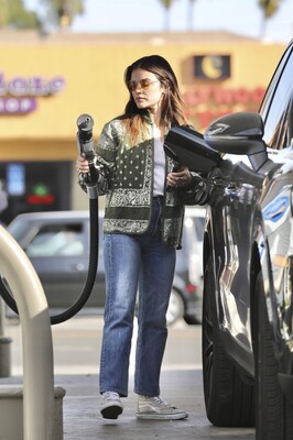 gasstation261123-019.JPG