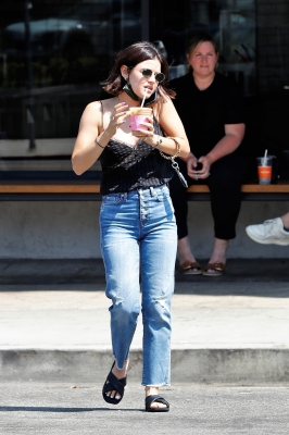 grabsanicecoffeeinla_006.jpg