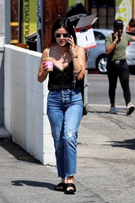 grabsanicecoffeeinla_022.jpg