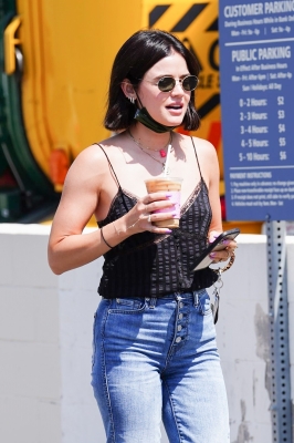 grabsanicecoffeeinla_034.jpg
