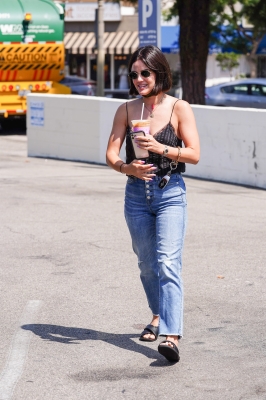 grabsanicecoffeeinla_036.jpg