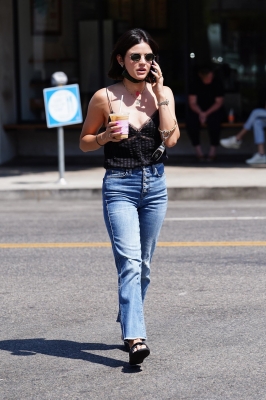 grabsanicecoffeeinla_047.jpg