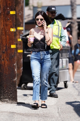 grabsanicecoffeeinla_054.jpg