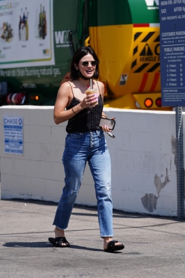 grabsanicecoffeeinla_063.jpg