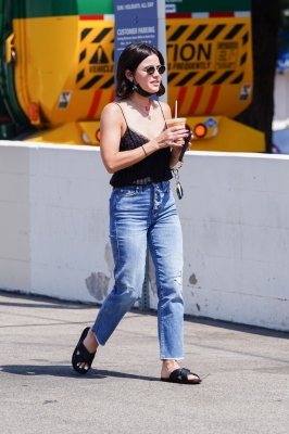 grabsanicecoffeeinla_068.jpg