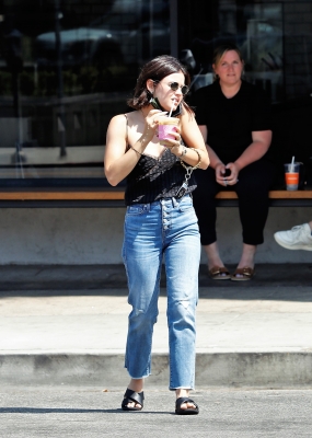 grabsanicecoffeeinla_077.jpg