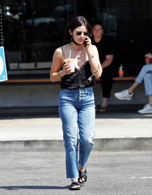 grabsanicecoffeeinla_087.jpg