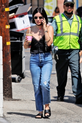 grabsanicecoffeeinla_091.jpg