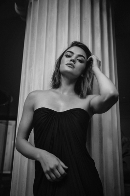 HQ
