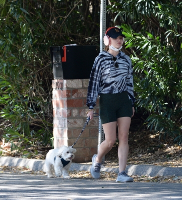 hikeinstudiocity_200221-002.jpg