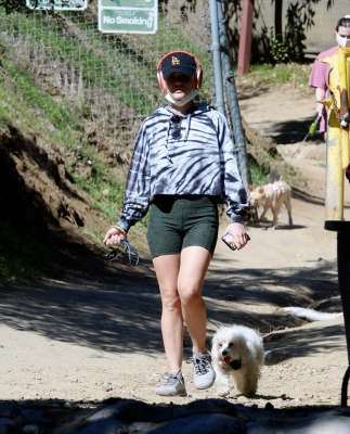 hikeinstudiocity_200221-014.jpg