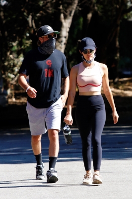 hikingla050820-007.jpg