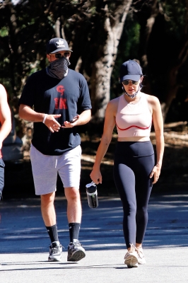 hikingla050820-019.jpg