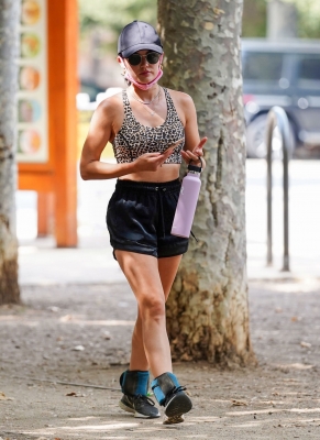hikingla180820-003.jpg