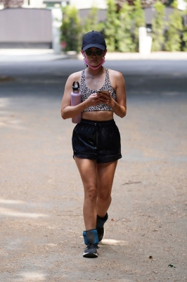 hikingla180820-004.jpg