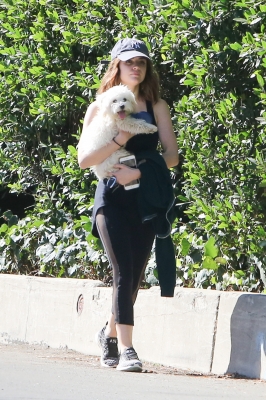 HQ
