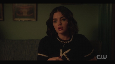 katy_keene_s01e01_1080p_web_h264-xlf_1867.jpg