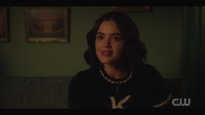 katy_keene_s01e01_1080p_web_h264-xlf_1884.jpg