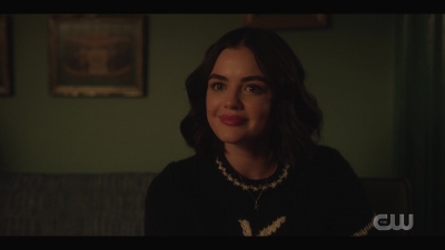 katy_keene_s01e01_1080p_web_h264-xlf_1885.jpg