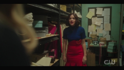 katy_keene_s01e01_1080p_web_h264-xlf_2037.jpg