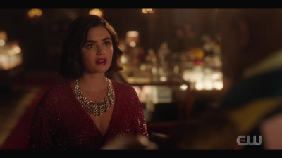katy_keene_s01e01_1080p_web_h264-xlf_2166.jpg