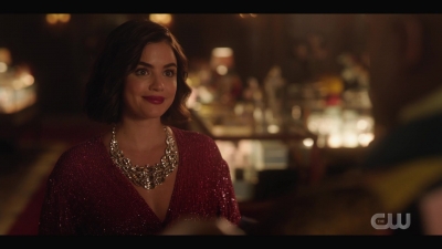 katy_keene_s01e01_1080p_web_h264-xlf_2171.jpg