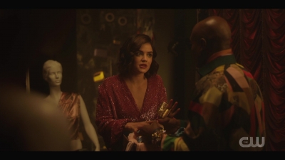 katy_keene_s01e01_1080p_web_h264-xlf_2188.jpg