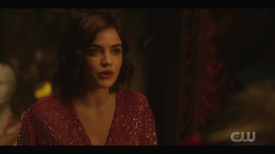 katy_keene_s01e01_1080p_web_h264-xlf_2204.jpg