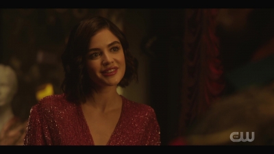 katy_keene_s01e01_1080p_web_h264-xlf_2214.jpg